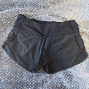 Black Lululemon Speed Up shorts